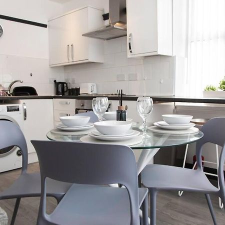 Bootle, Liverpool Modern 1Bed Ft Apartment Luaran gambar